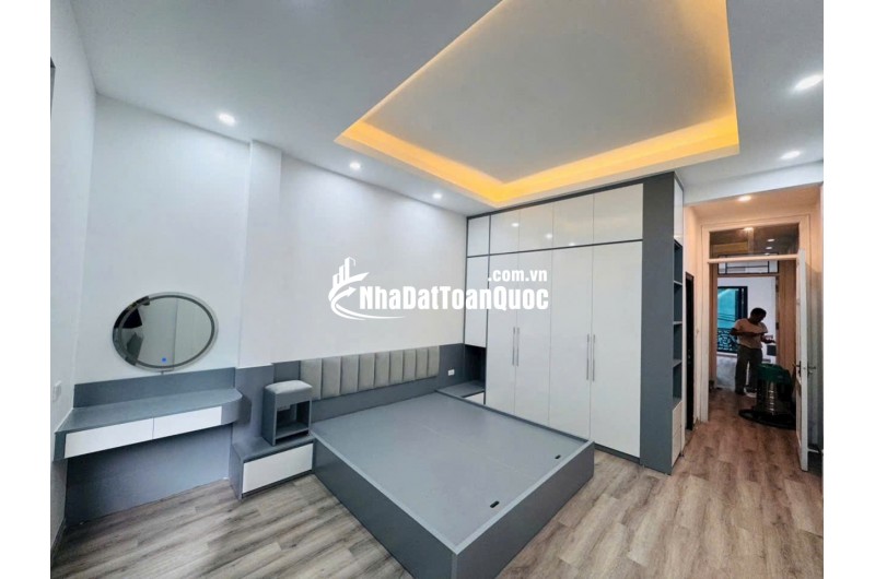 Bán nhà 6 tầng,35m2,thang máy,Lai Xá,Hoài Đức,trục chính ô tô,kinh doanh